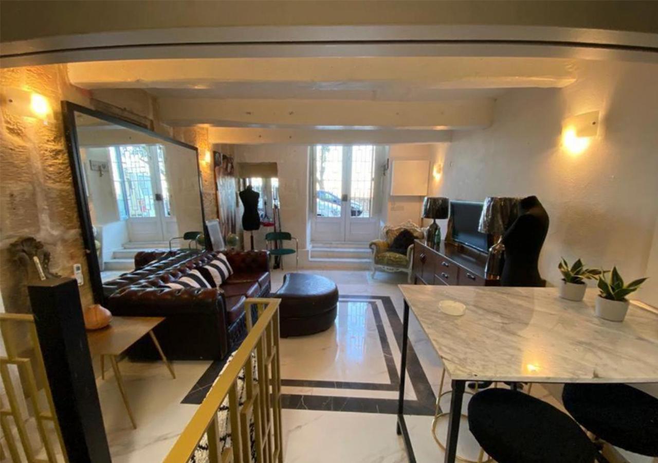 Charming Townhouse Prime Area Valletta Apartment Exterior photo